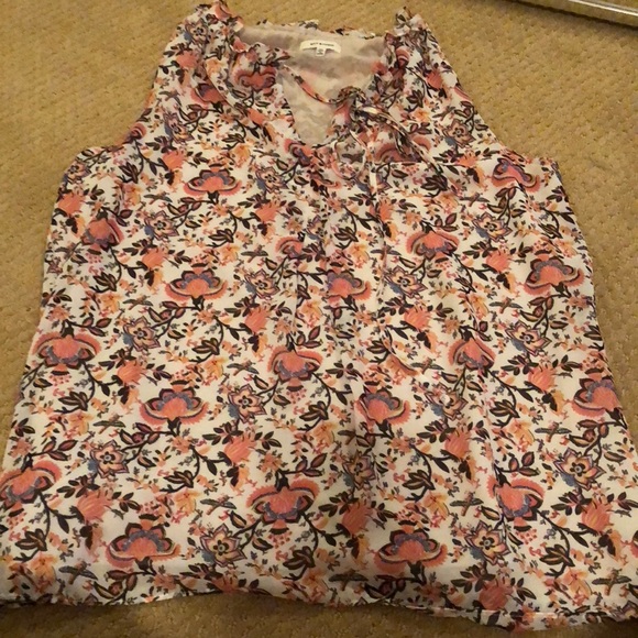 Max Studio Tops - Max Studio Blouse